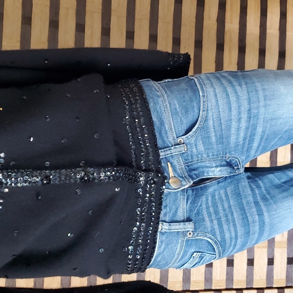 Cecile Angora Bermuda lined cardigan - Picture 8 of 12